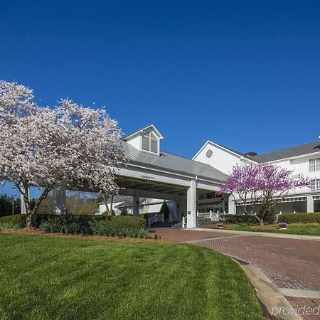 Doubletree By Hilton Raleigh Durham Airport At Research Triangle Park Hotel Bagian luar foto