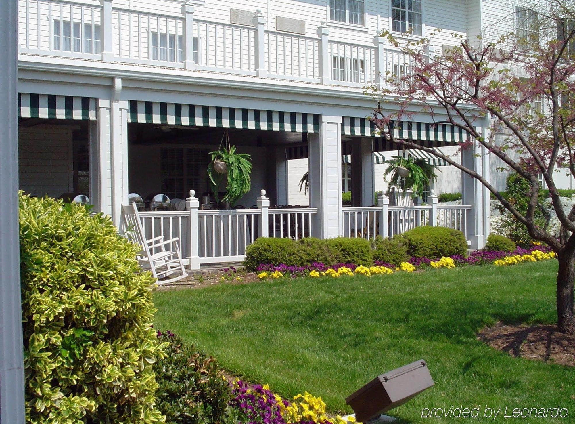 Doubletree By Hilton Raleigh Durham Airport At Research Triangle Park Hotel Bagian luar foto