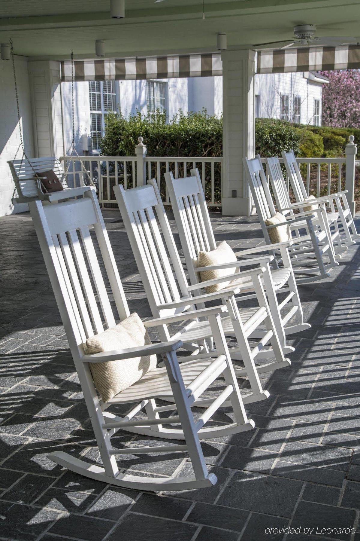 Doubletree By Hilton Raleigh Durham Airport At Research Triangle Park Hotel Bagian luar foto