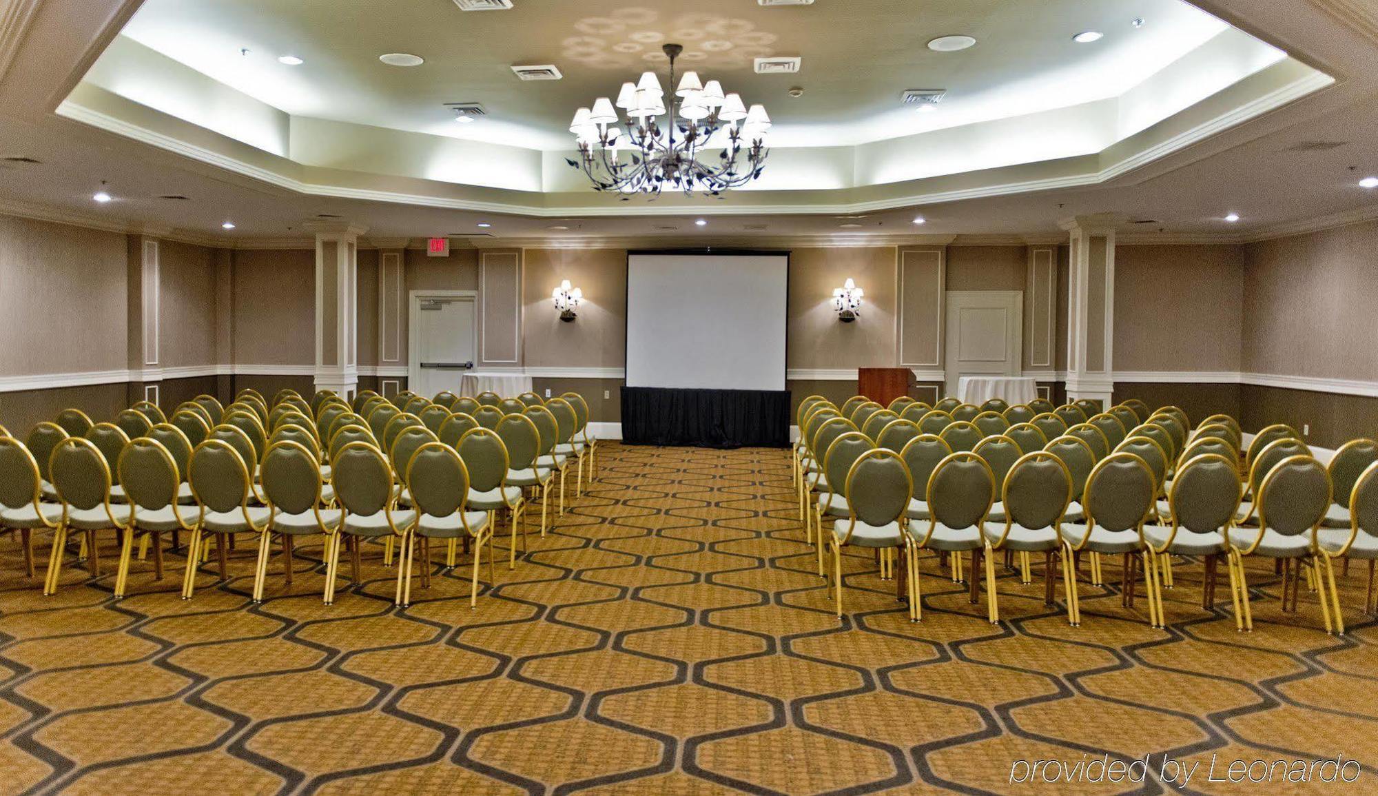 Doubletree By Hilton Raleigh Durham Airport At Research Triangle Park Hotel Bagian luar foto